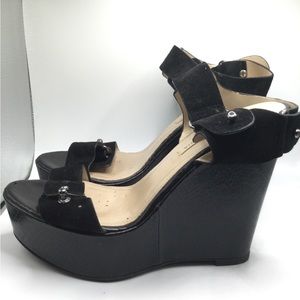 bcbg maxazria womens black wedges shoes size 40 US 10